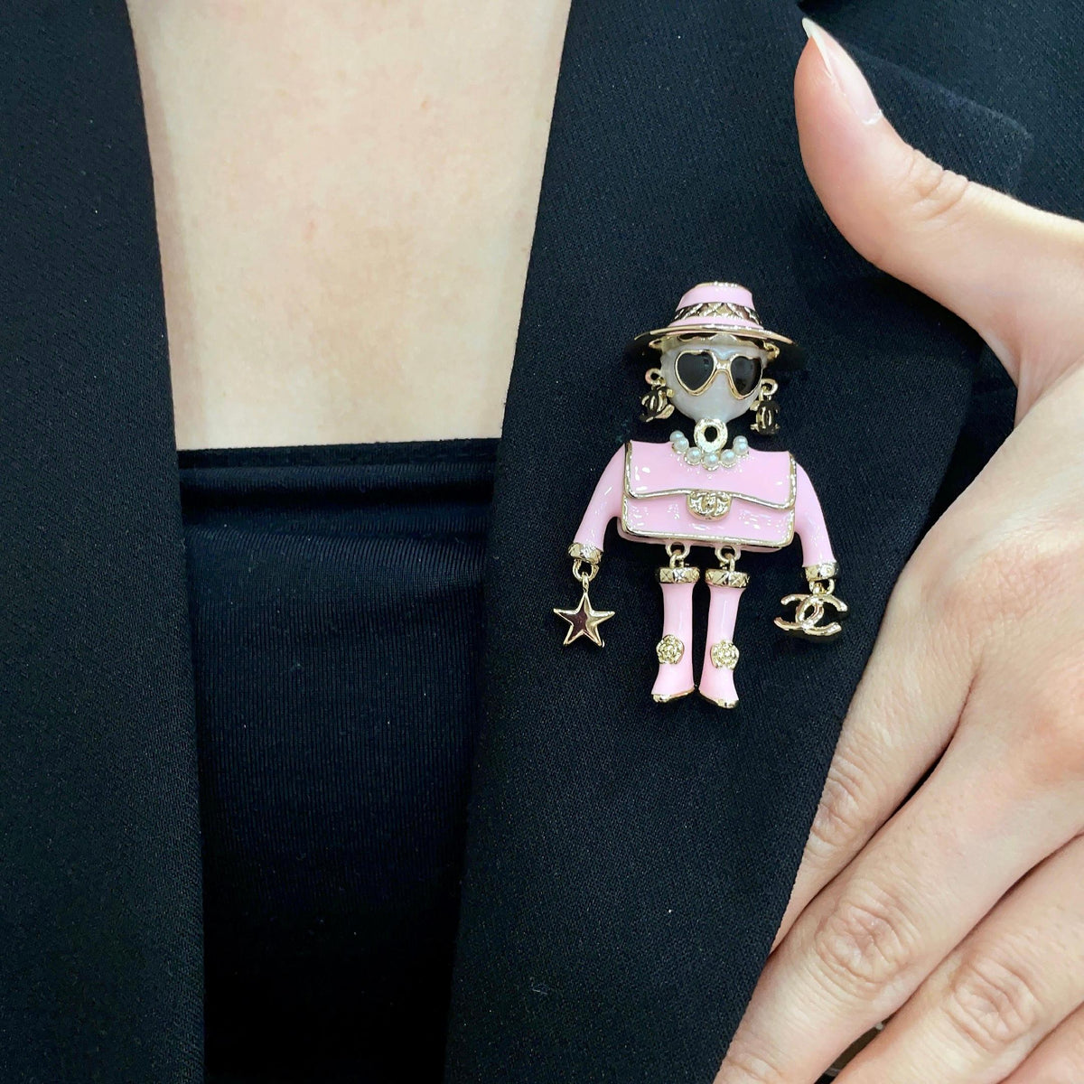 Signature Emblem Brooch in Polished Metal-Tone – Design 046 main product view