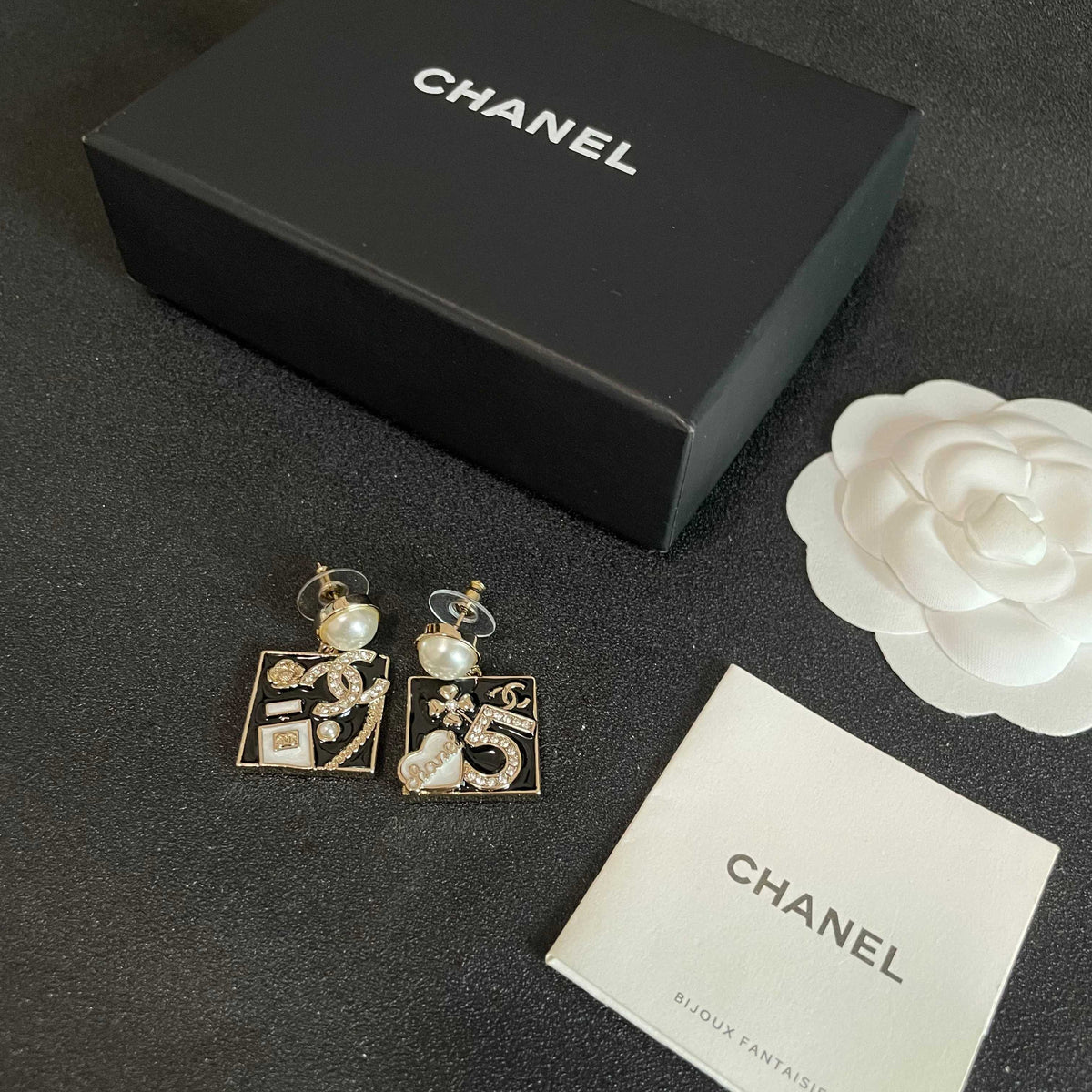 Double-C Emblem Statement Earrings in Polished Metal-Tone – Design 055 close-up detail