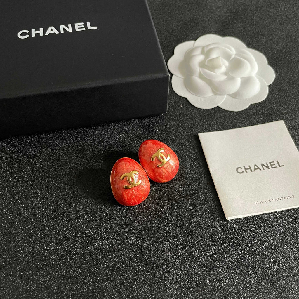 Double-C Emblem Stud Earrings in Polished Metal-Tone – Design 345 styled product view
