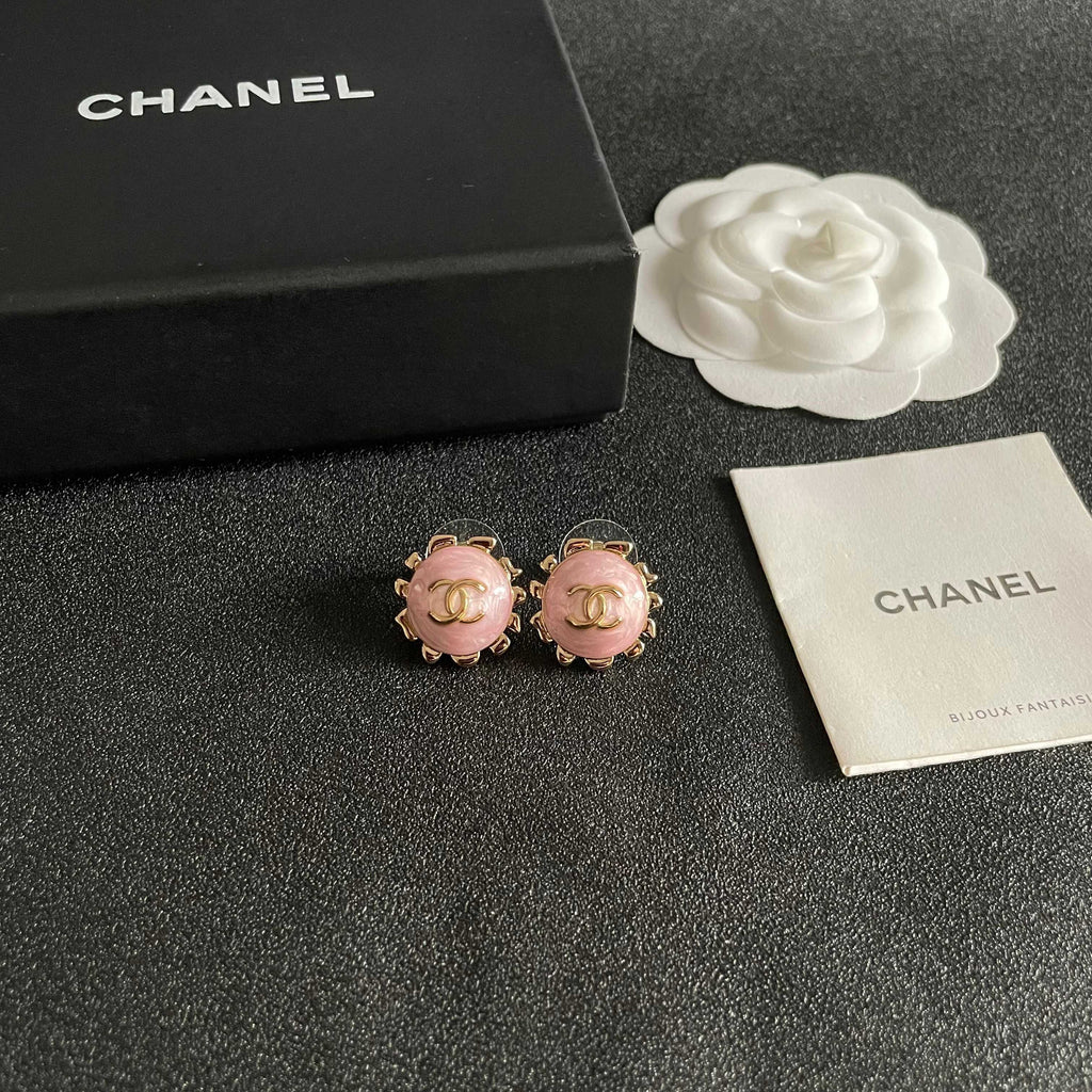 Double-C Emblem Stud Earrings in Polished Metal-Tone – Design 011 styled product view