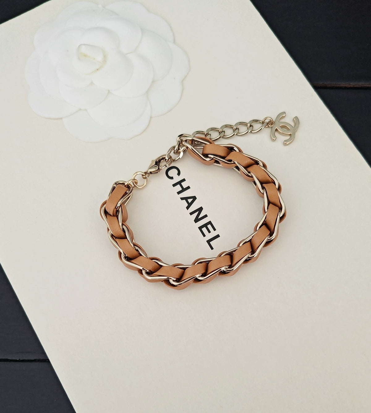 Signature Emblem Bracelet in Gold-Tone – Design 014 side detail