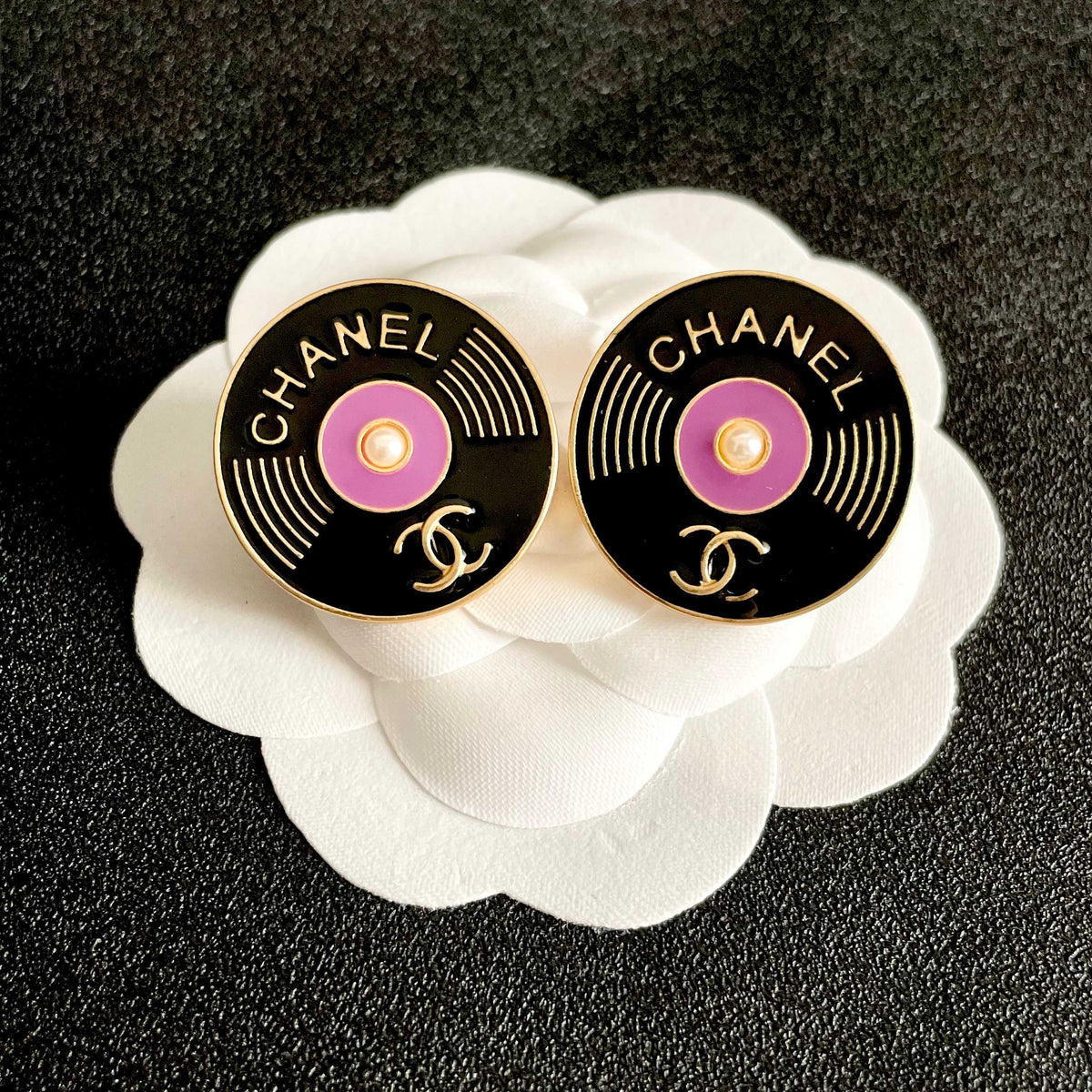 Double-C Emblem Stud Earrings in Polished Metal-Tone – Design 359 front product view