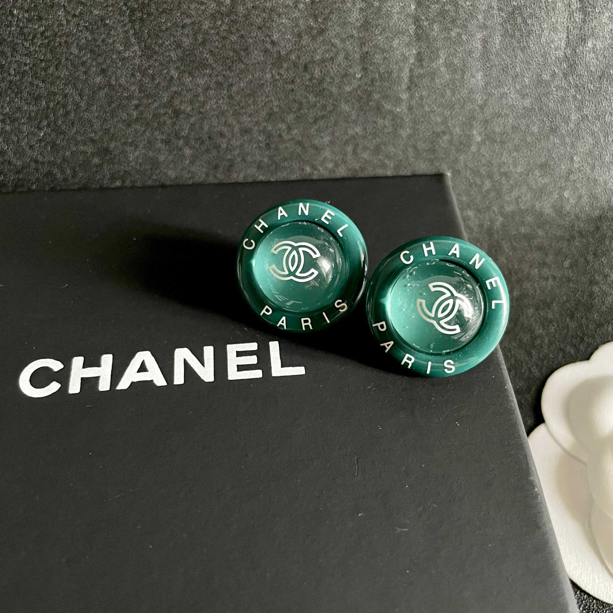 Double-C Emblem Stud Earrings in Polished Metal-Tone – Design 173 detail view
