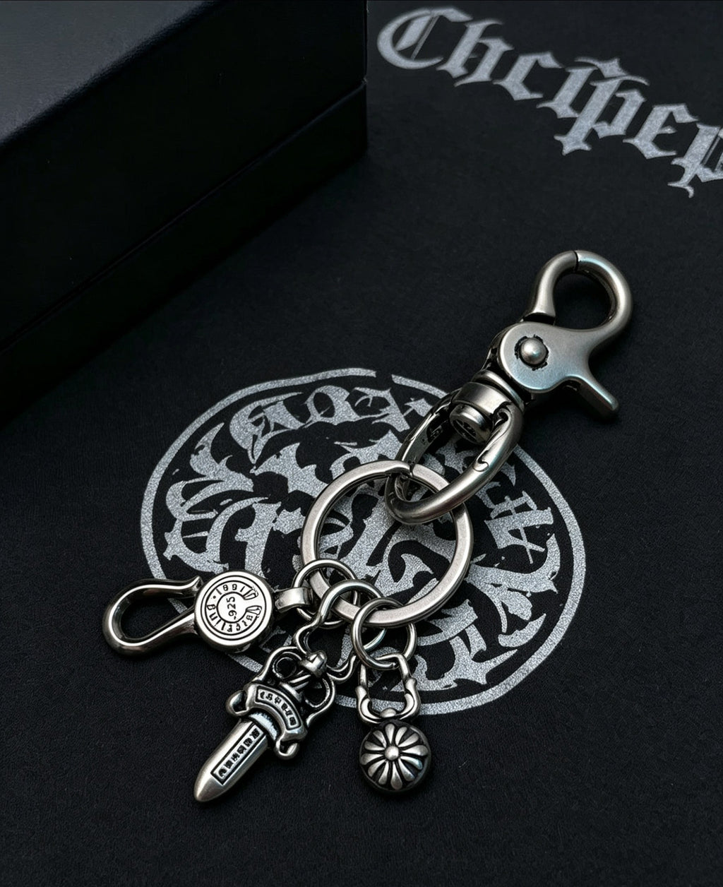 Dagger Multi-Use Chain Accessory – Dagger Detail – Design 08 detail view