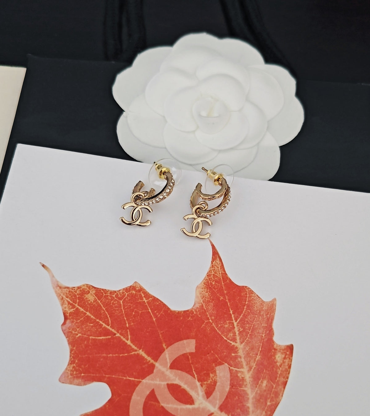 Signature Emblem Jewelry Accessory in Gold-Tone – Design 024 close-up detail