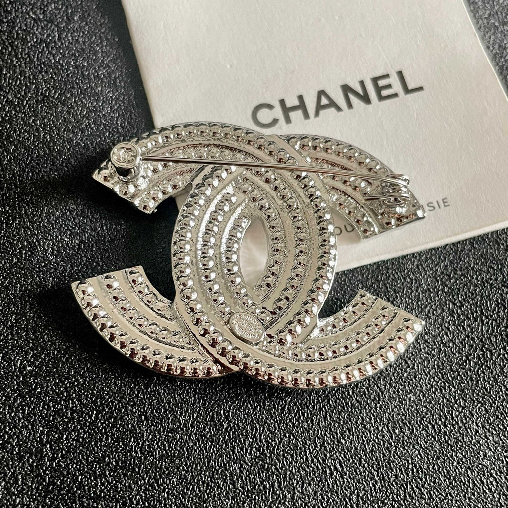 Signature Emblem Brooch in Polished Metal-Tone – Design 053 main product view