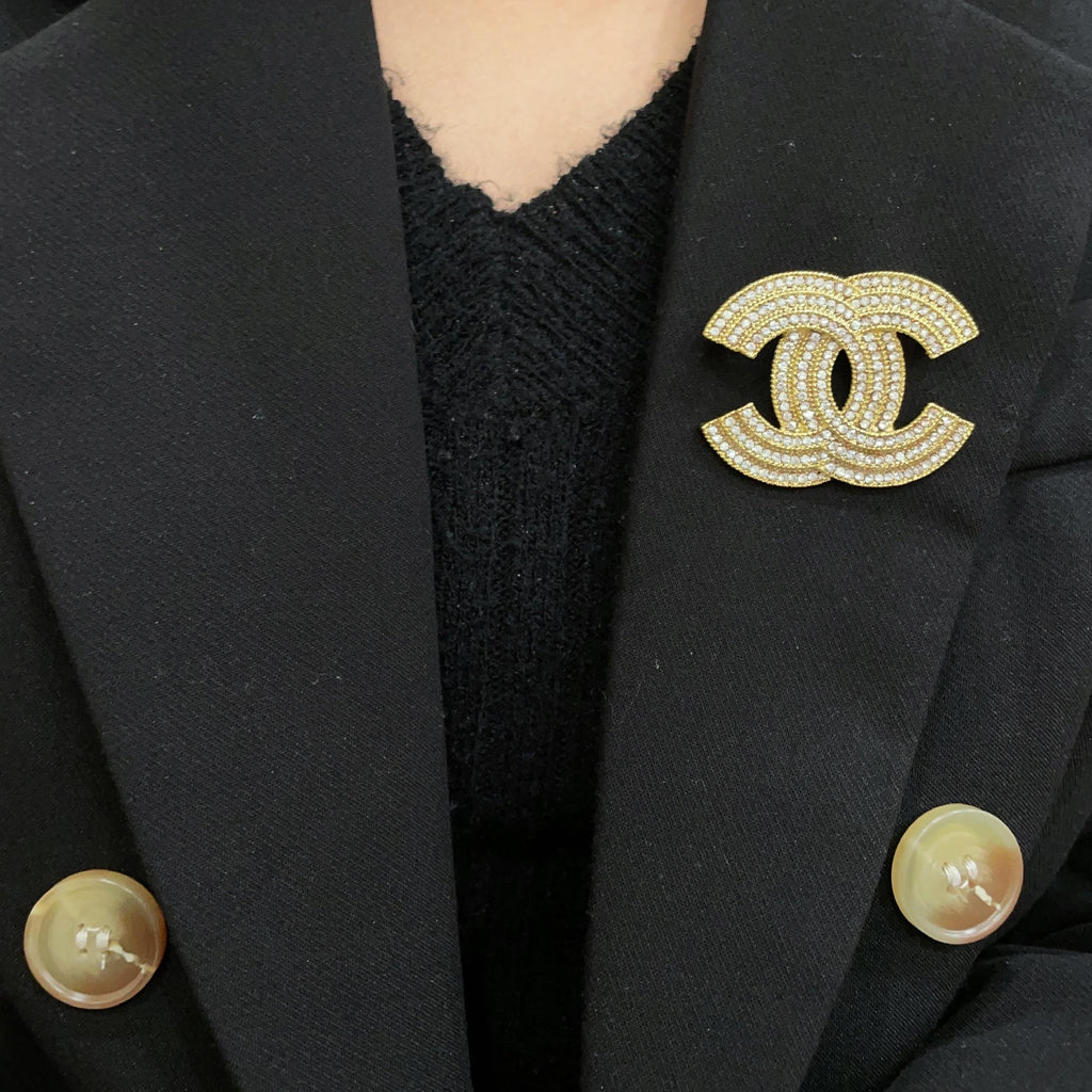 Signature Emblem Brooch in Polished Metal-Tone – Design 052 front product view