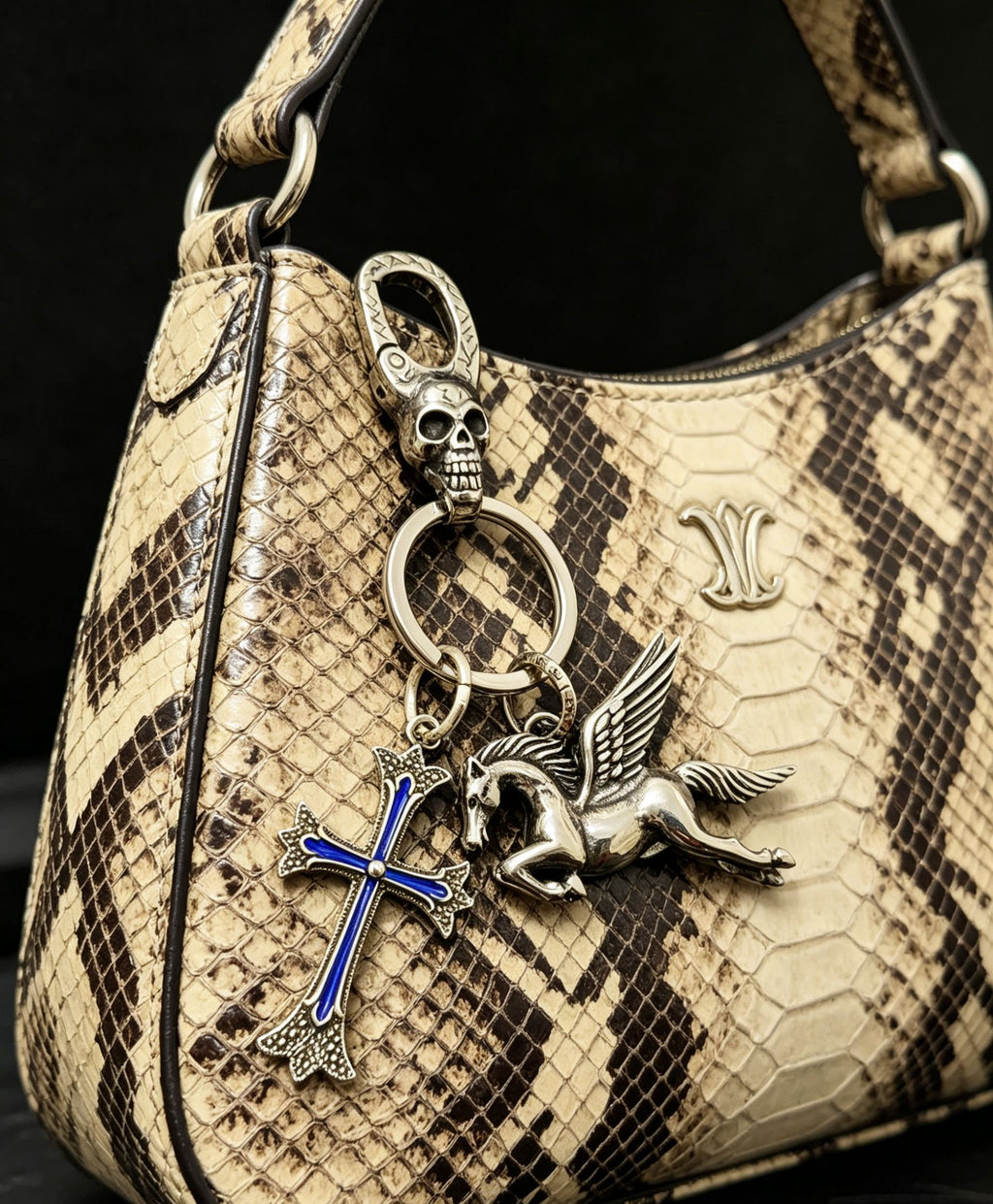Cross Keychain in Antique Silver-Tone – Design 02 main product view