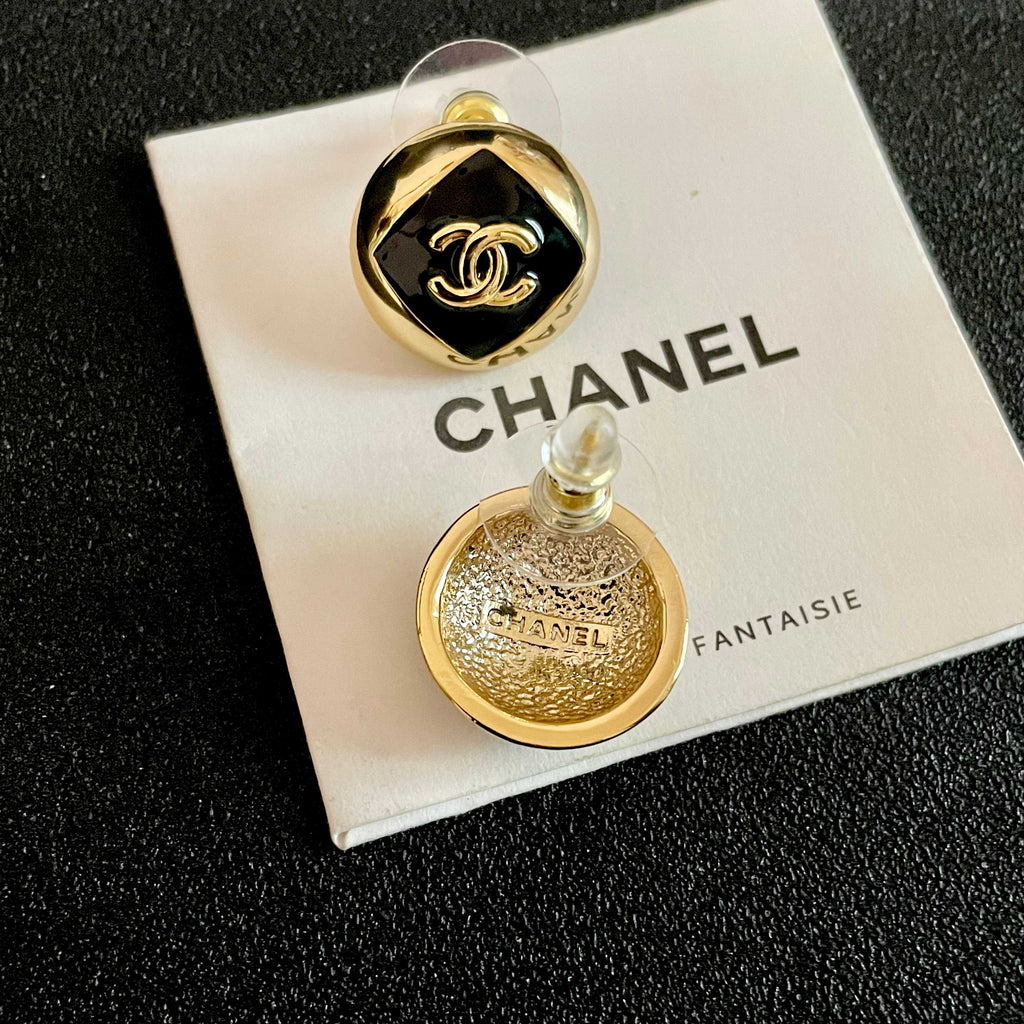 Signature Emblem Stud Earrings in Polished Metal-Tone – Design 095 main product view