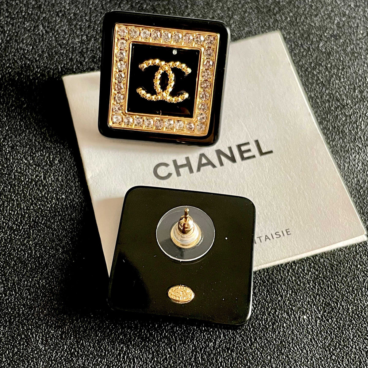 Double-C Emblem Stud Earrings in Polished Metal-Tone – Design 388 main product view