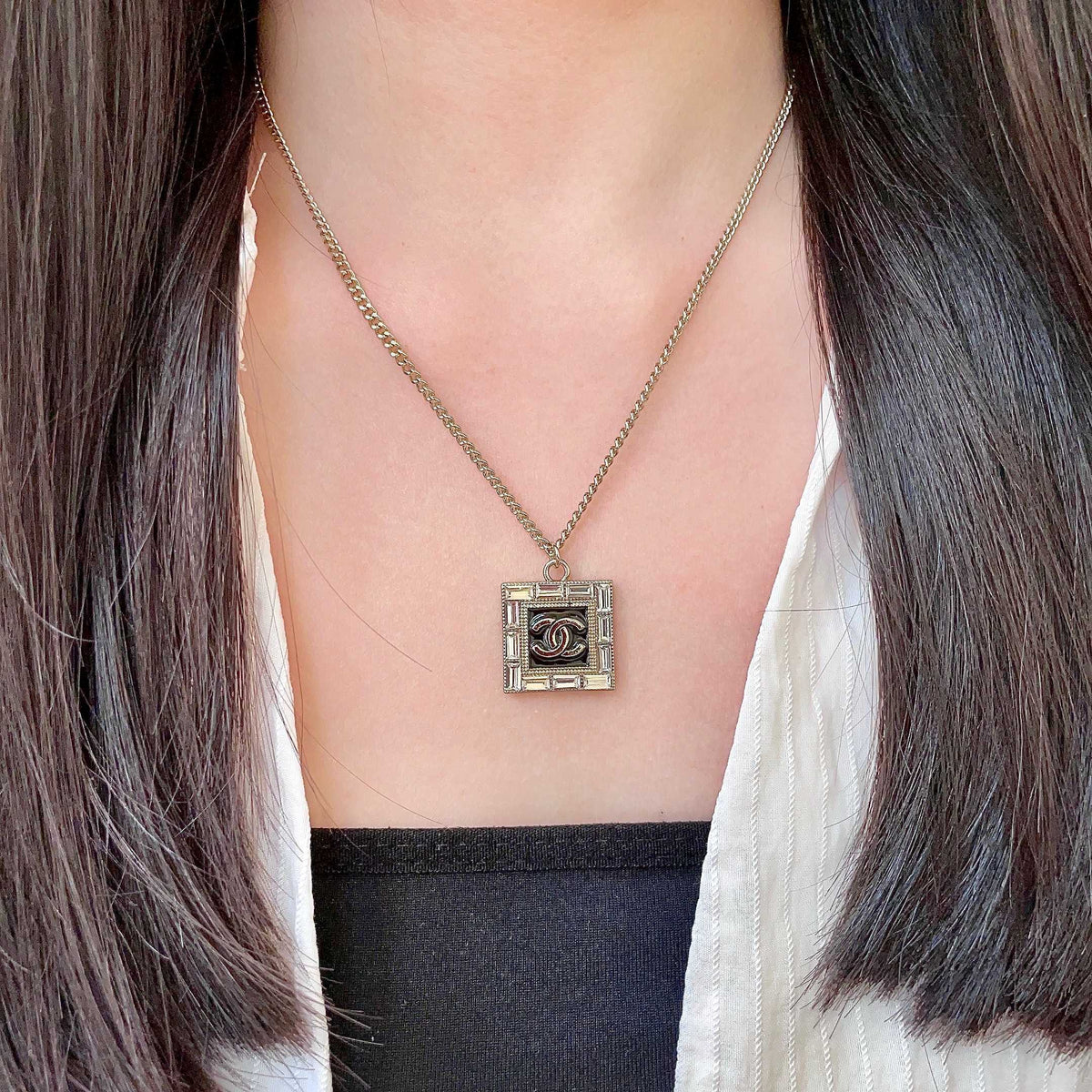 Double-C Emblem Pendant Necklace in Polished Metal-Tone – Design 079 detail view