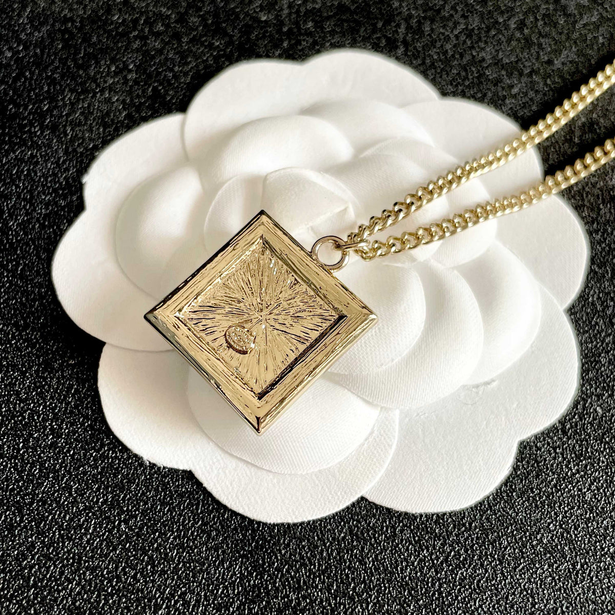 Double-C Emblem Pendant Necklace in Polished Metal-Tone – Design 079 main product view