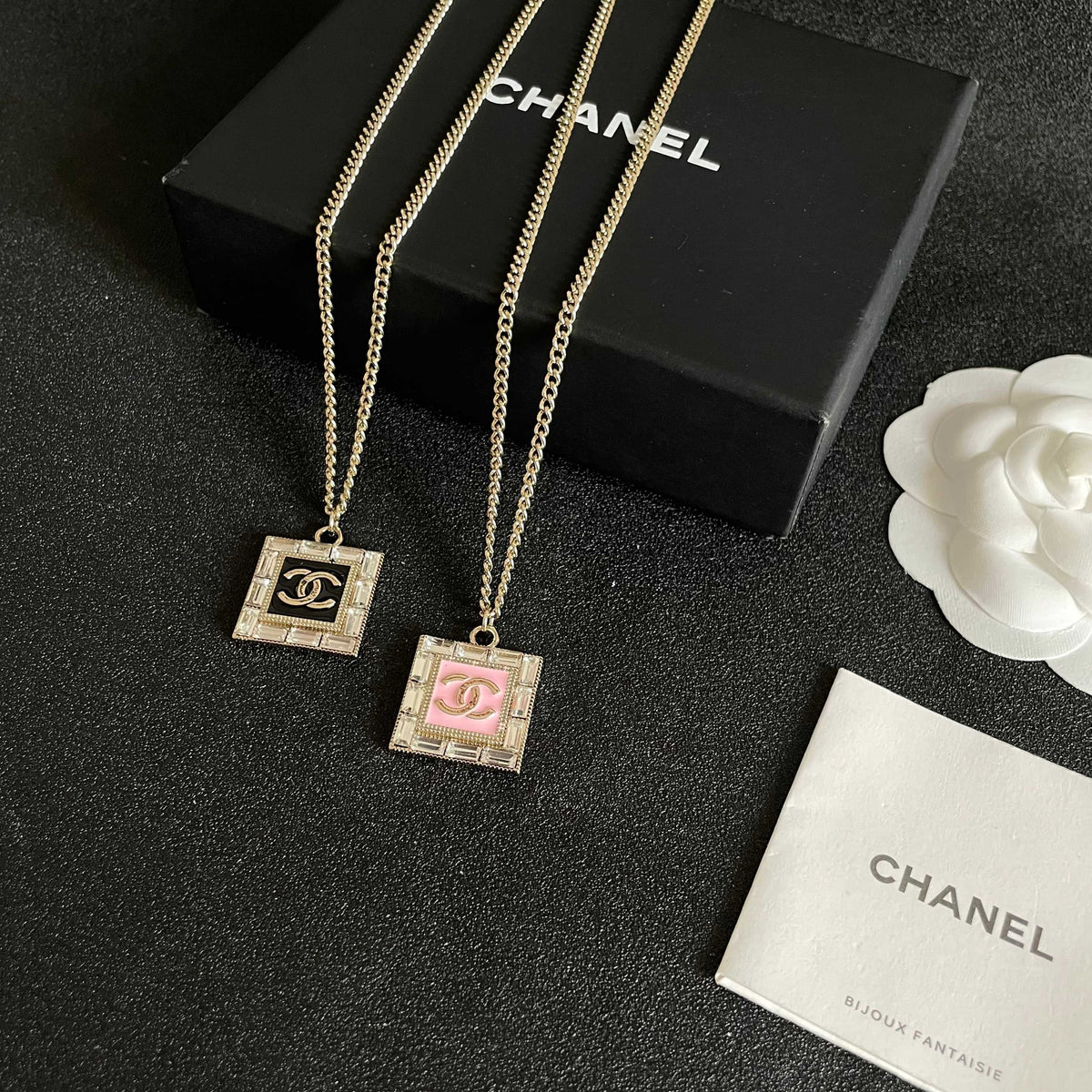 Double-C Emblem Pendant Necklace in Polished Metal-Tone – Design 046 close-up detail