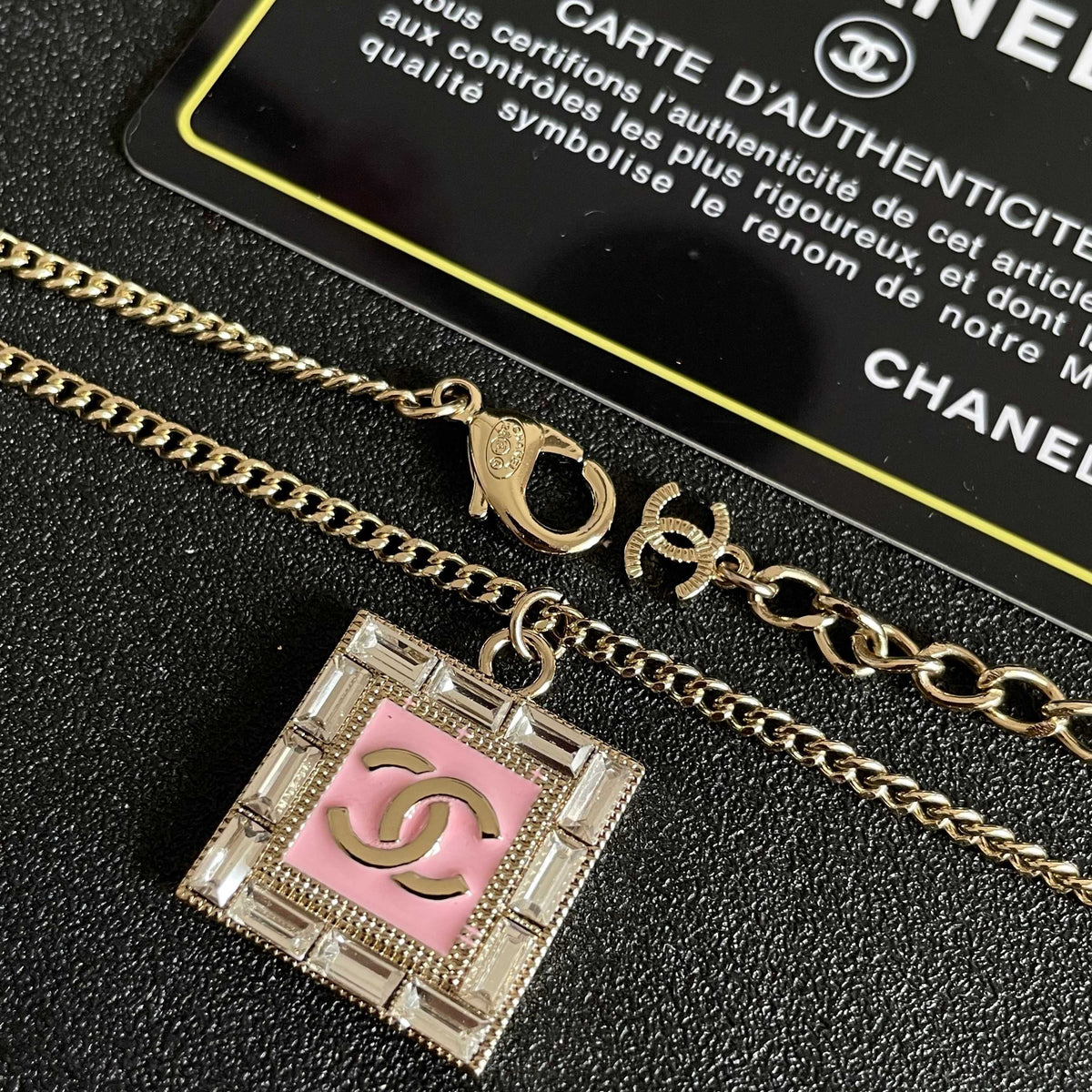 Double-C Emblem Pendant Necklace in Polished Metal-Tone – Design 046 main product view