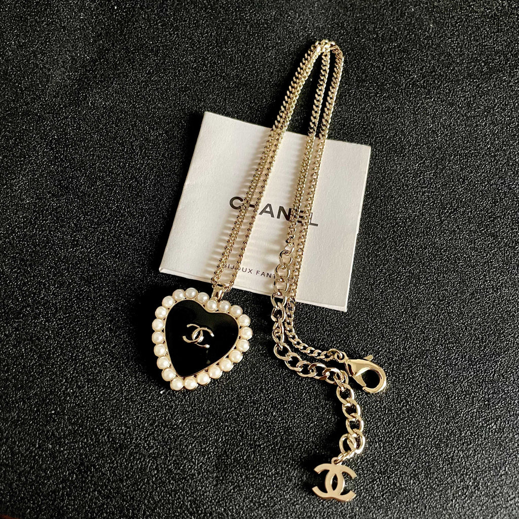Double-C Emblem Pearl-Detail Pendant Necklace – Pearl Detail – Design 081 detail view
