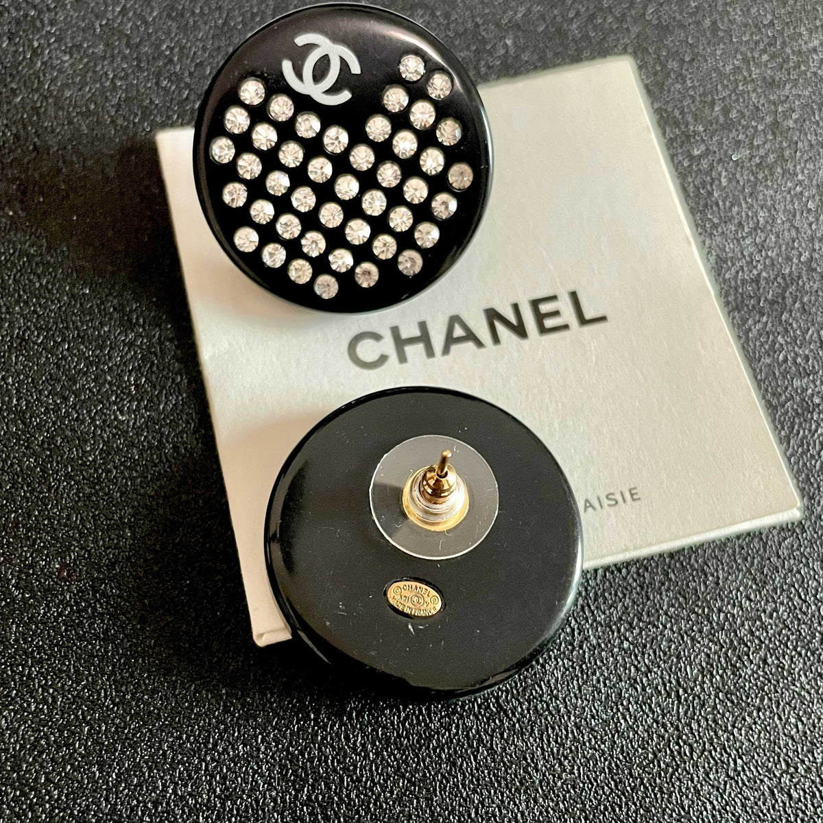 Double-C Emblem Crystal-Accent Stud Earrings – Design 062 main product view