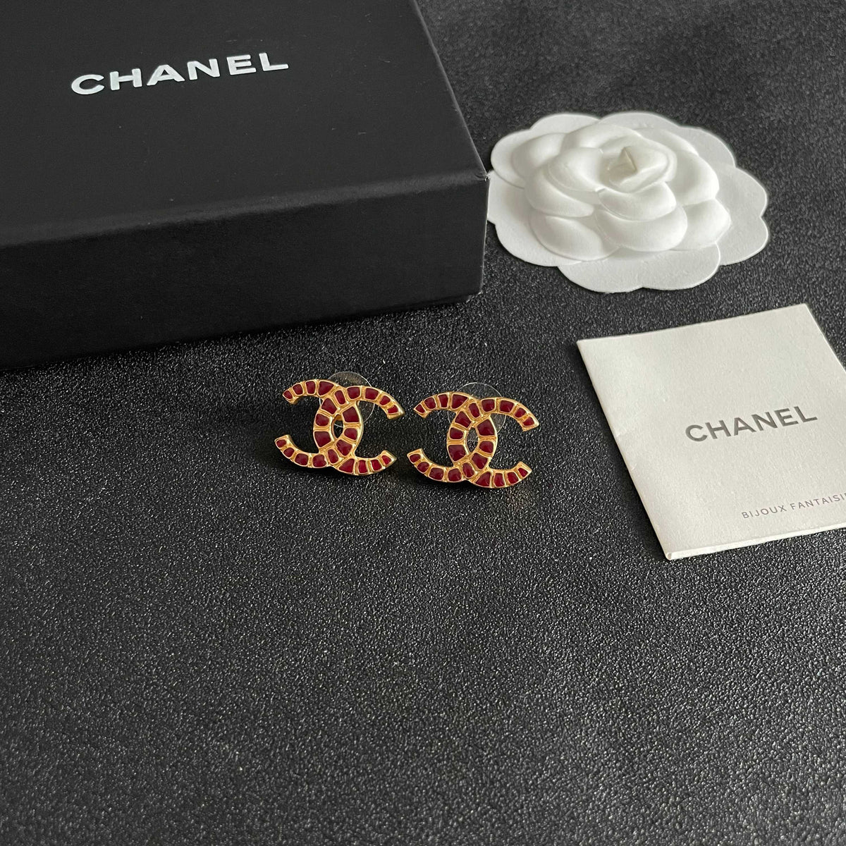 Double-C Emblem Stud Earrings in Polished Metal-Tone – Design 395 styled product view