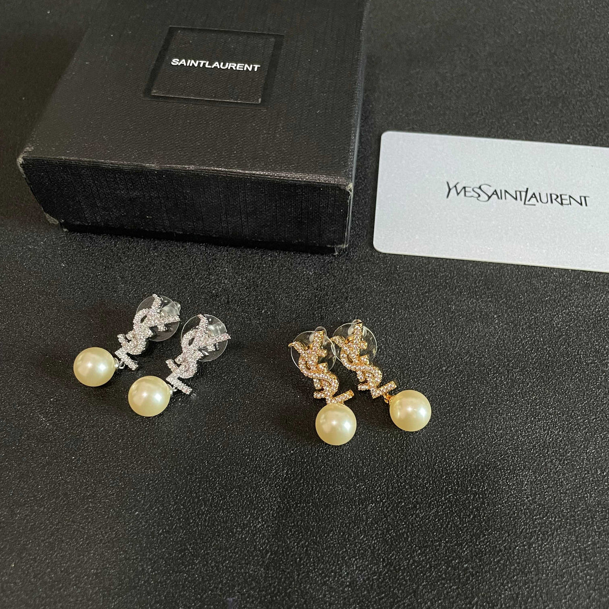 Geometric Emblem Stud Earrings in Silver-Tone – Vintage Detail – Design 011 close-up detail