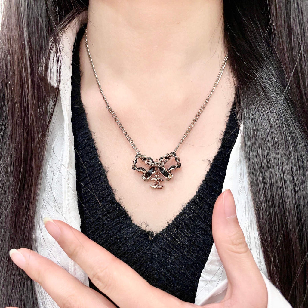 Letter Pendant Necklace in Polished Metal-Tone – Design 017 front product view