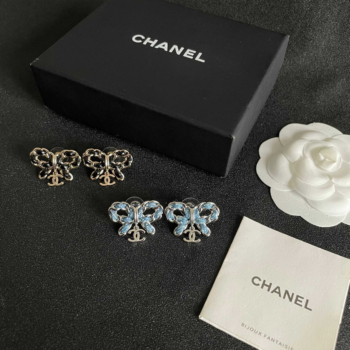 Signature Emblem Stud Earrings in Polished Metal-Tone – Design 120 close-up detail