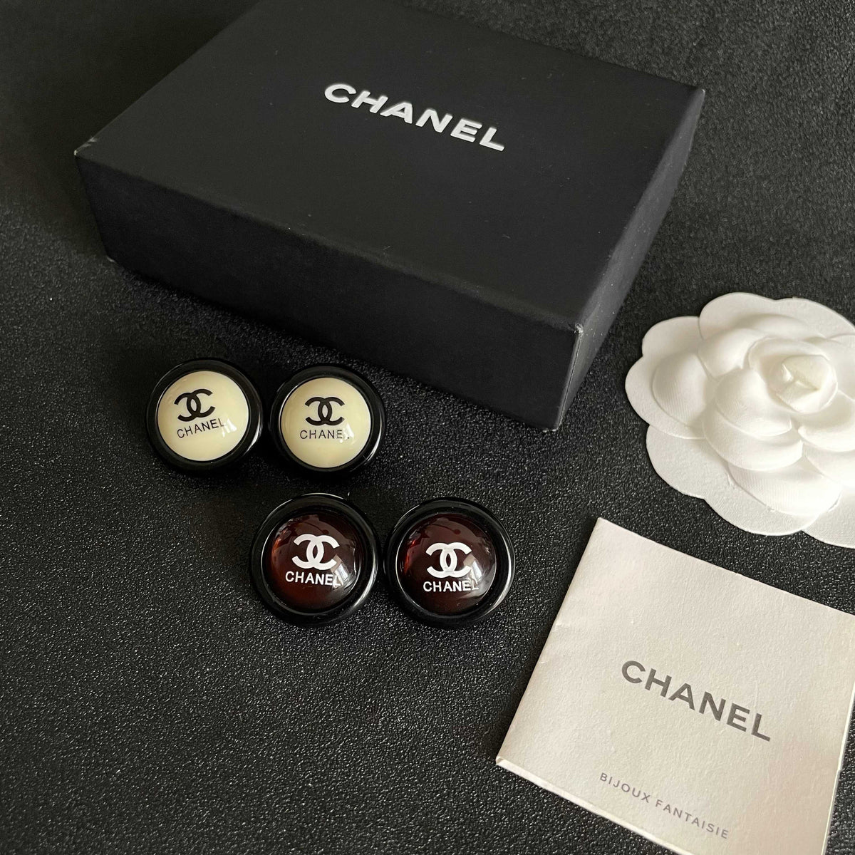 Double-C Emblem Stud Earrings in Polished Metal-Tone – Design 448 side detail