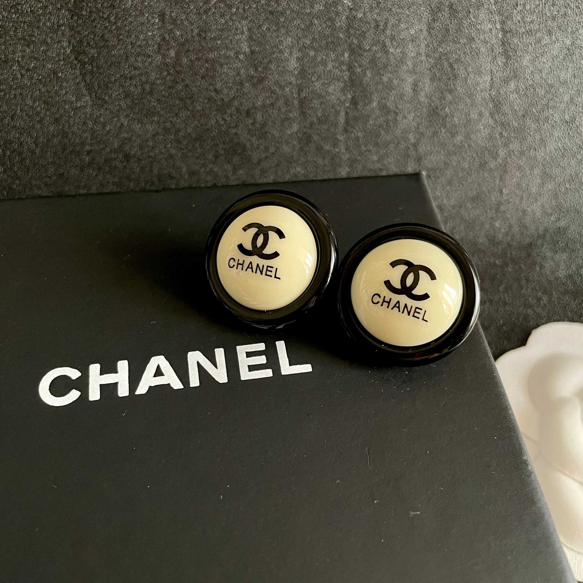 Double-C Emblem Stud Earrings in Polished Metal-Tone – Design 448 detail view