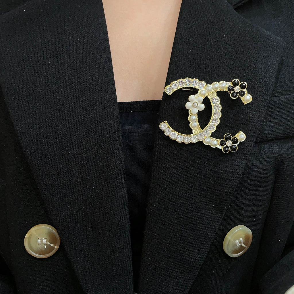Signature Emblem Brooch in Polished Metal-Tone – Design 060 front product view