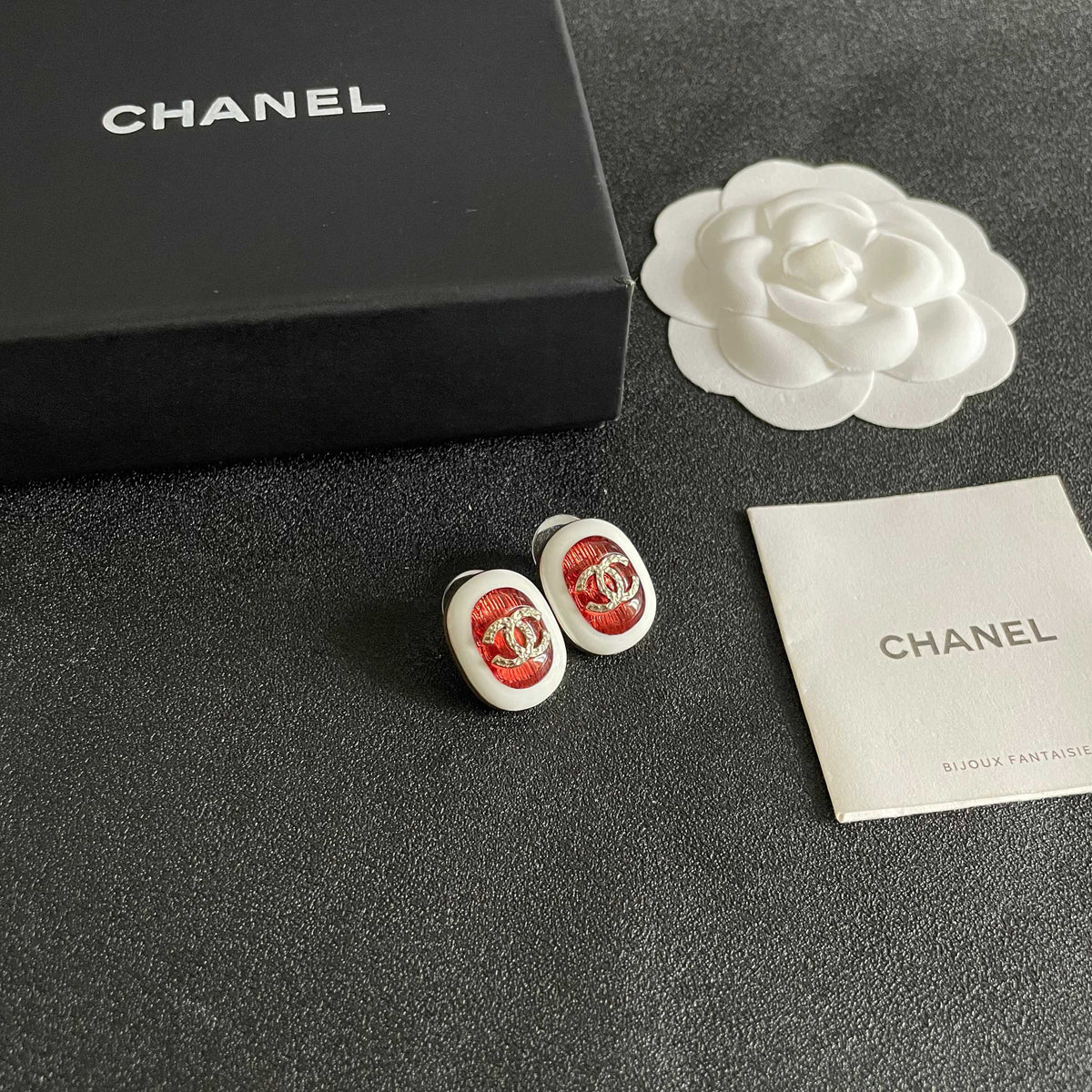 Double-C Emblem Stud Earrings in Polished Metal-Tone – Design 417 styled product view