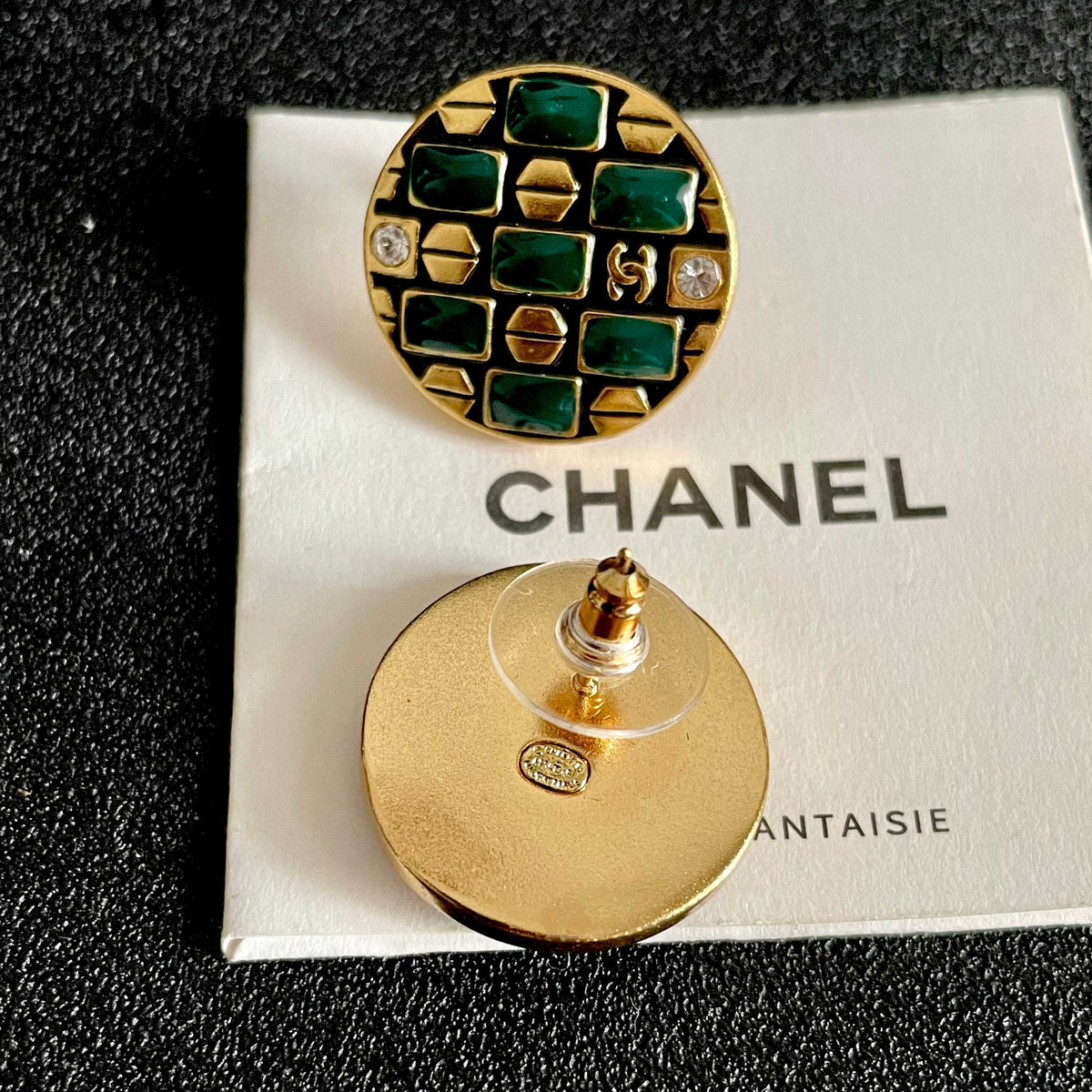 Double-C Emblem Stud Earrings in Polished Metal-Tone – Design 414 main product view
