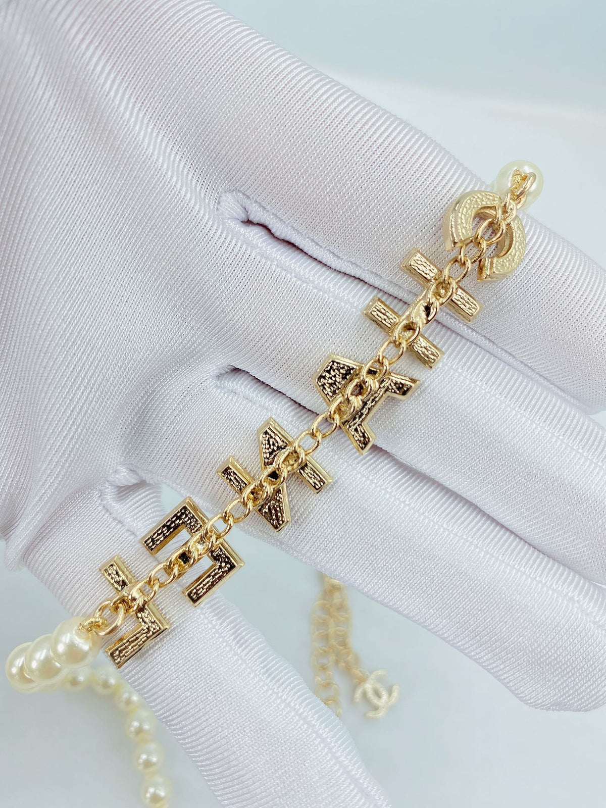 Letter Pearl-Detail Pendant Necklace – Pearl Detail – Design 007 main product view