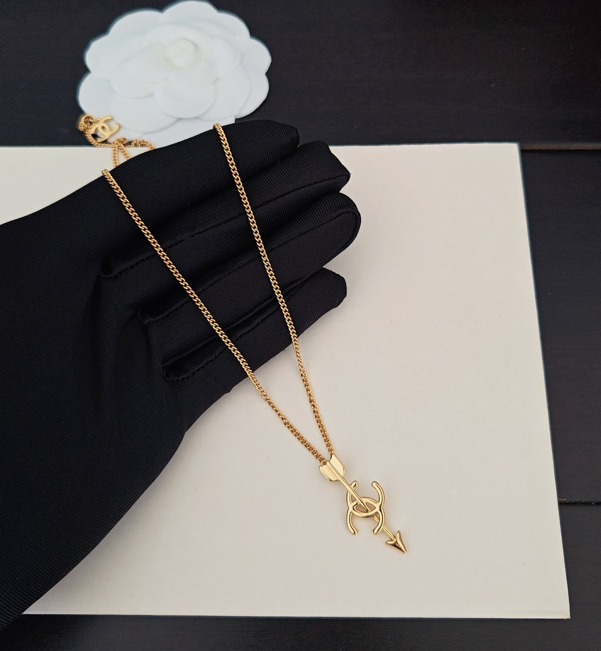 Arrow Pendant Necklace in Gold-Tone – Arrow Detail – Design 003 main product view