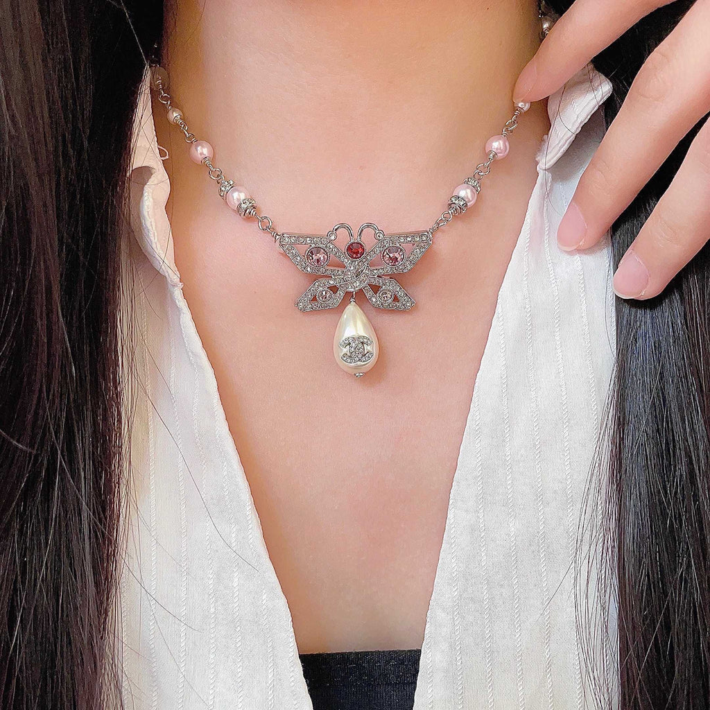 Double-C Emblem Pearl-Detail Pendant Necklace – Pearl Detail – Design 128 main product view