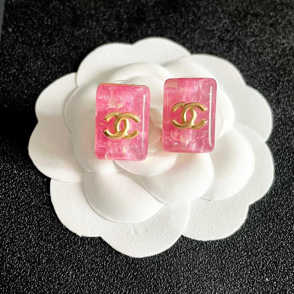 Double-C Emblem Stud Earrings in Polished Metal-Tone – Design 409 front product view