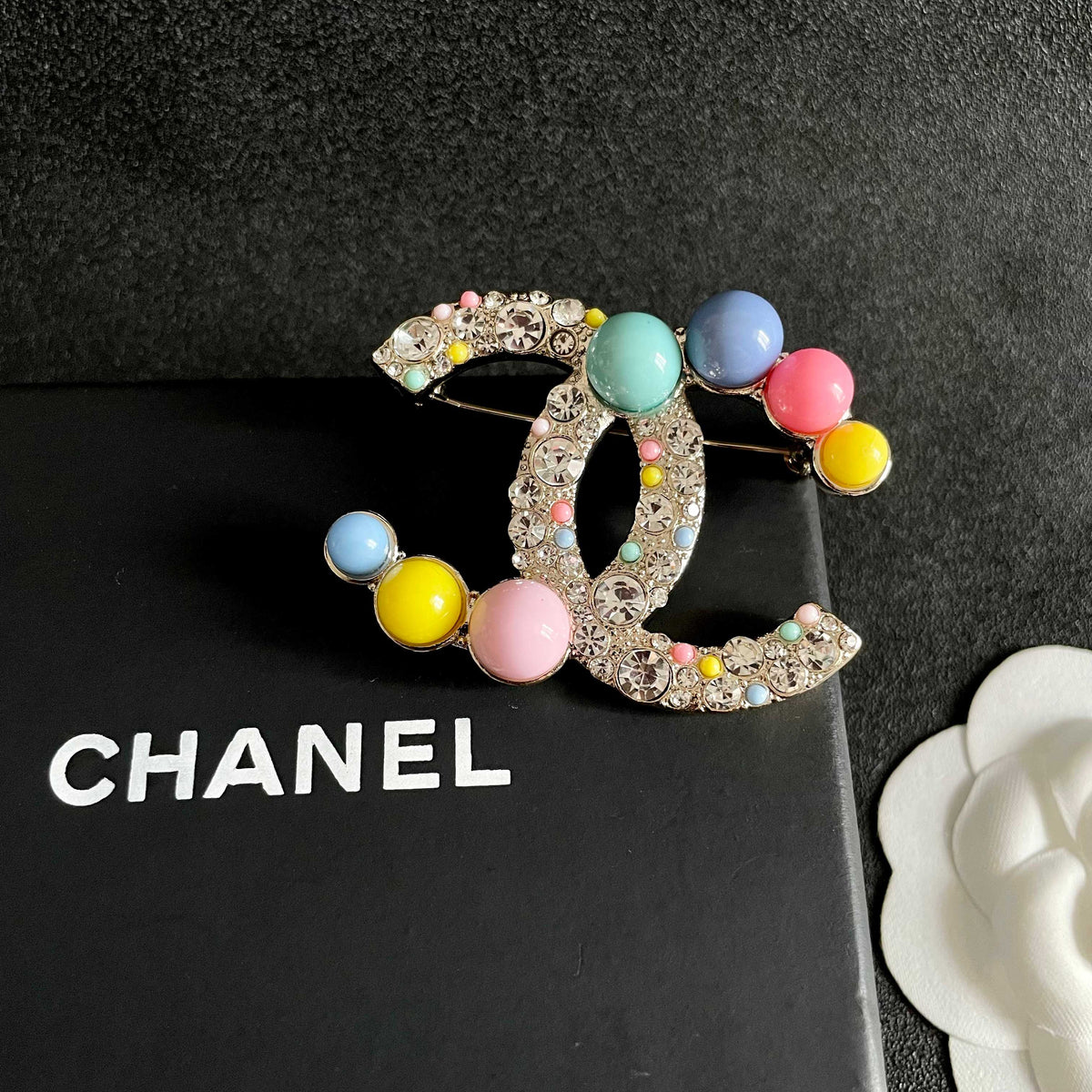 Signature Emblem Brooch in Polished Metal-Tone – Design 016 detail view