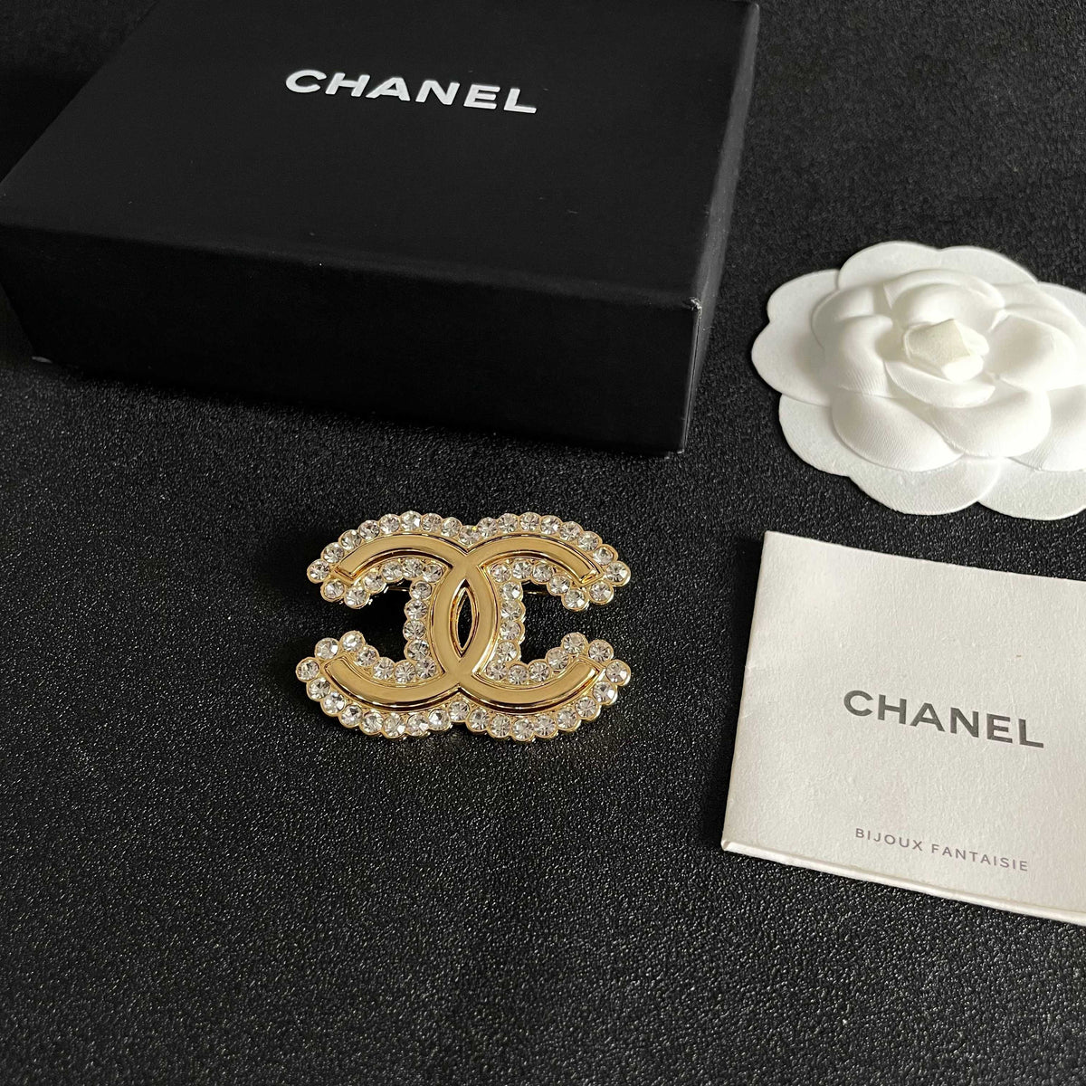 Signature Emblem Brooch in Polished Metal-Tone – Design 015 close-up detail