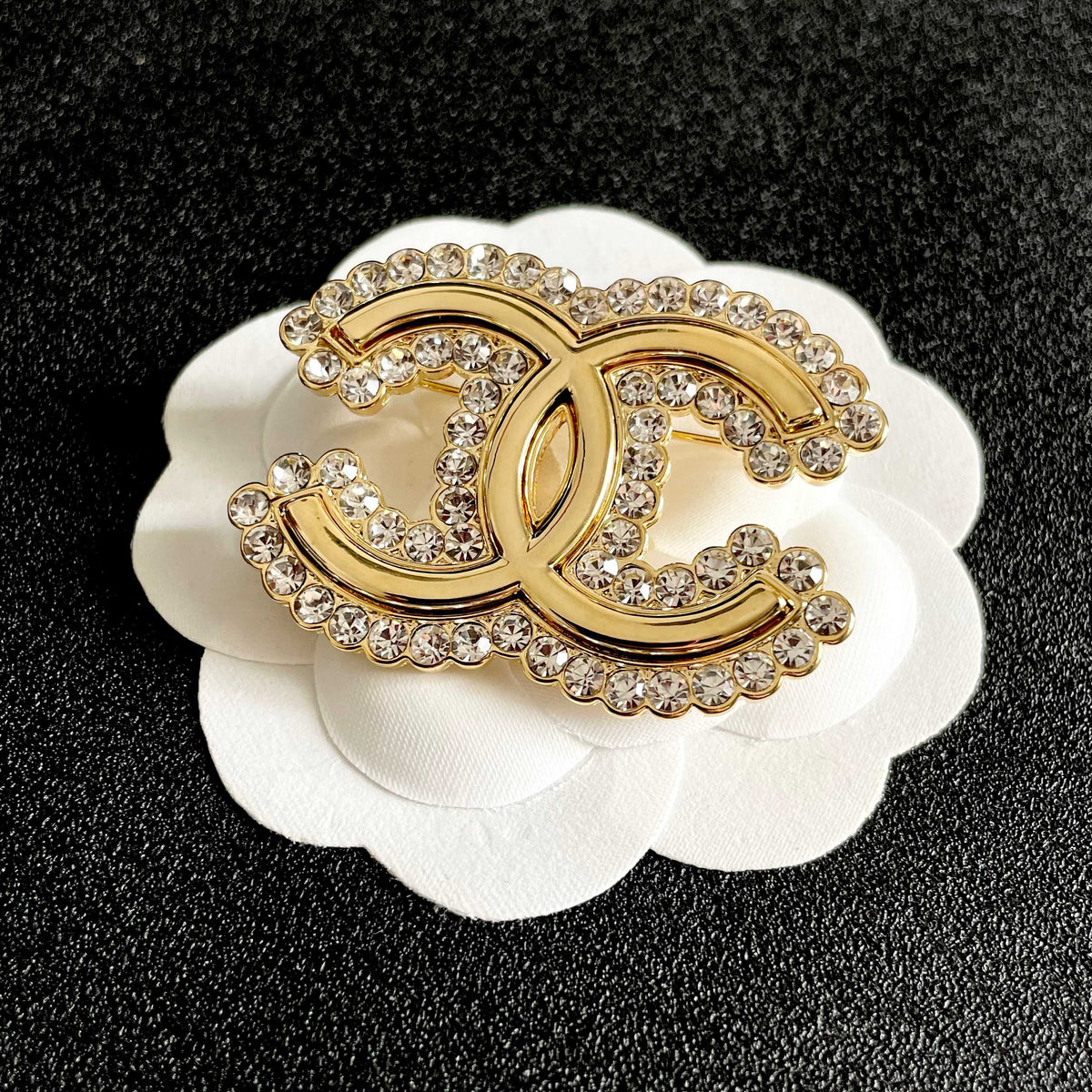 Signature Emblem Brooch in Polished Metal-Tone – Design 015 front product view