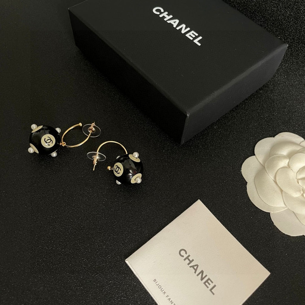 Double-C Emblem Statement Earrings in Polished Metal-Tone – Design 067 close-up detail