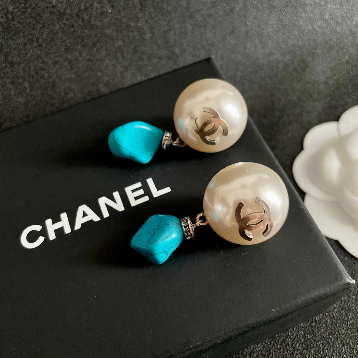 Double-C Emblem Pearl-Detail Statement Earrings – Pearl Detail – Design 033 detail view