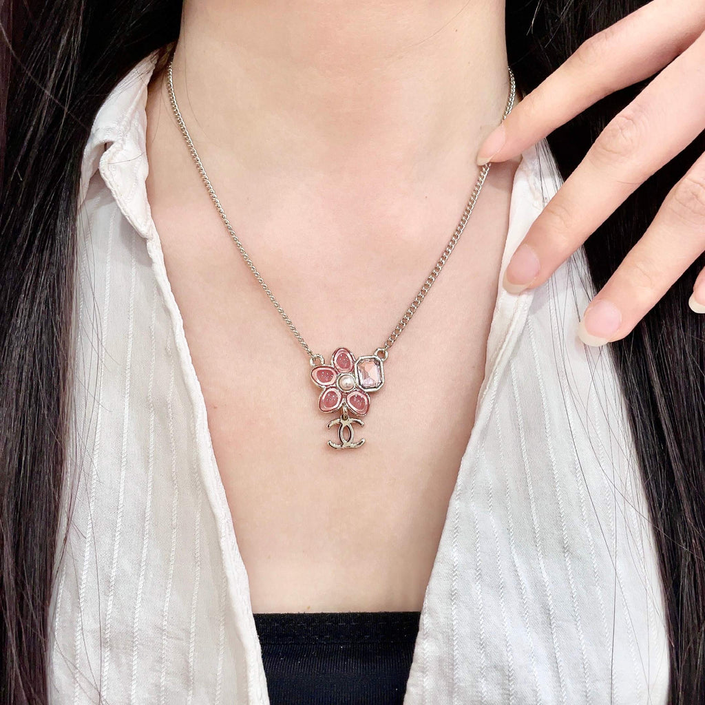 Signature Emblem Pendant Necklace in Polished Metal-Tone – Design 033 main product view