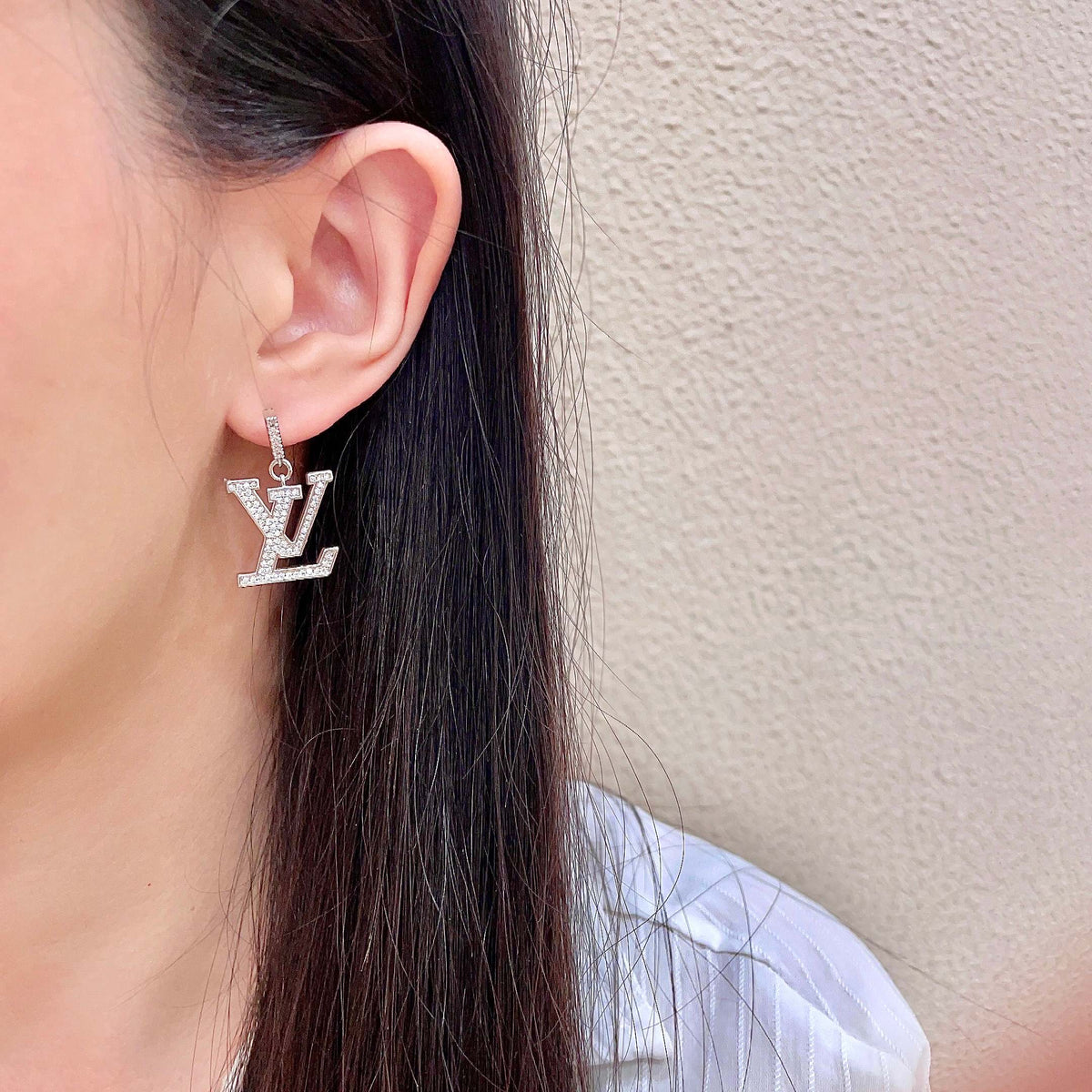 Geometric Emblem Stud Earrings in Polished Metal-Tone – Design 010 detail view