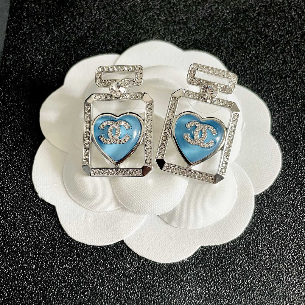 Double-C Emblem Stud Earrings in Polished Metal-Tone – Heart Detail – Design 003 front product view