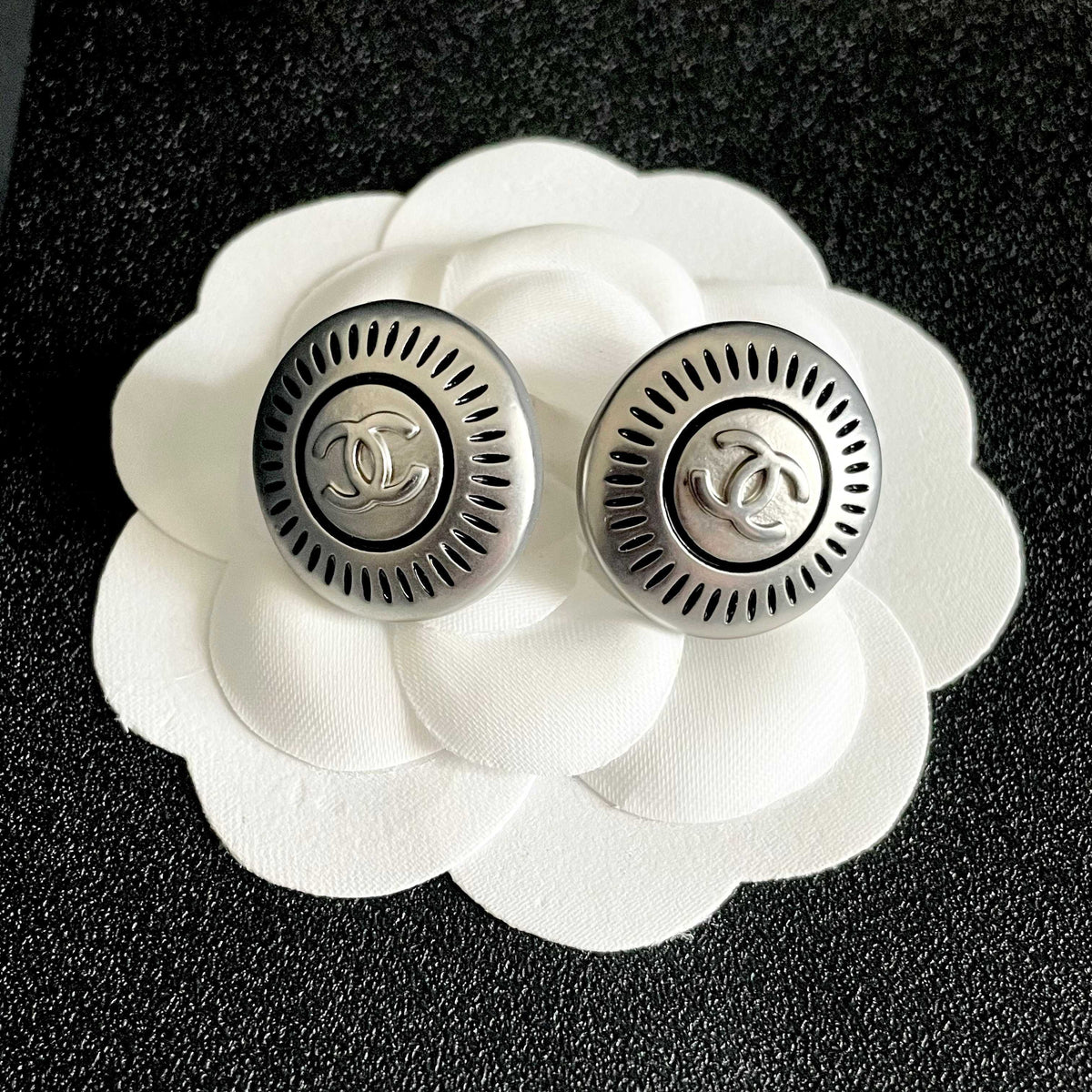 Double-C Emblem Stud Earrings in Polished Metal-Tone – Design 116 front product view