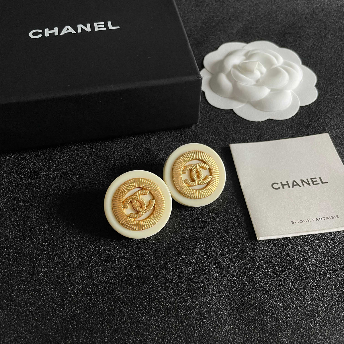 Double-C Emblem Stud Earrings in Polished Metal-Tone – Design 029 styled product view