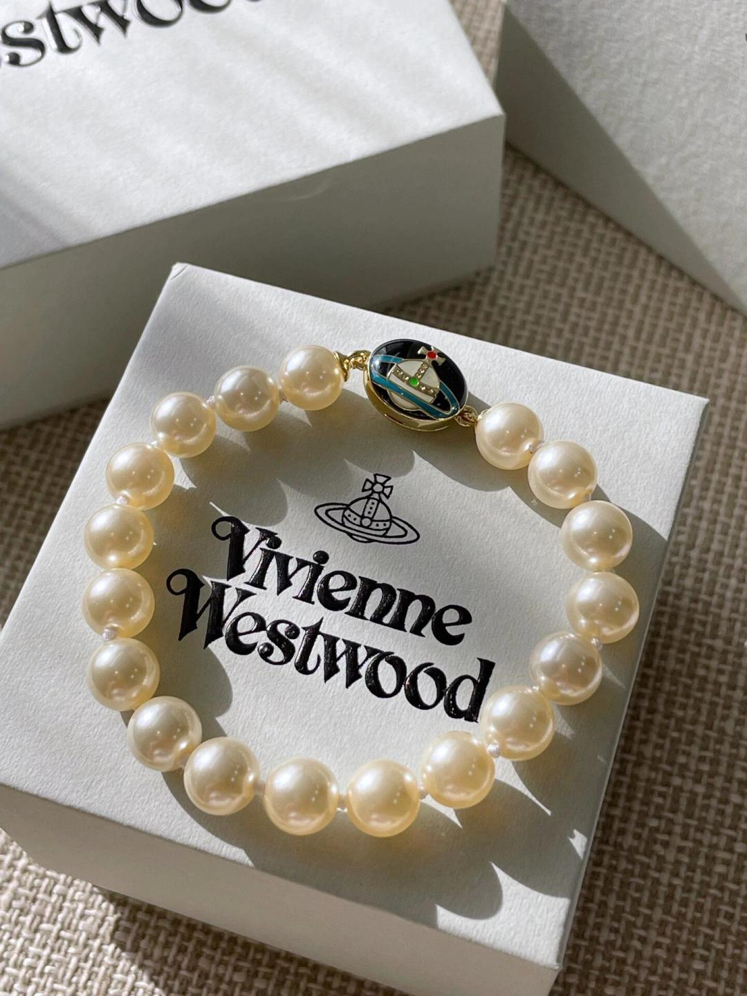Orb Bracelet in Polished Metal-Tone – Pearl Detail – Design 003 styled product view
