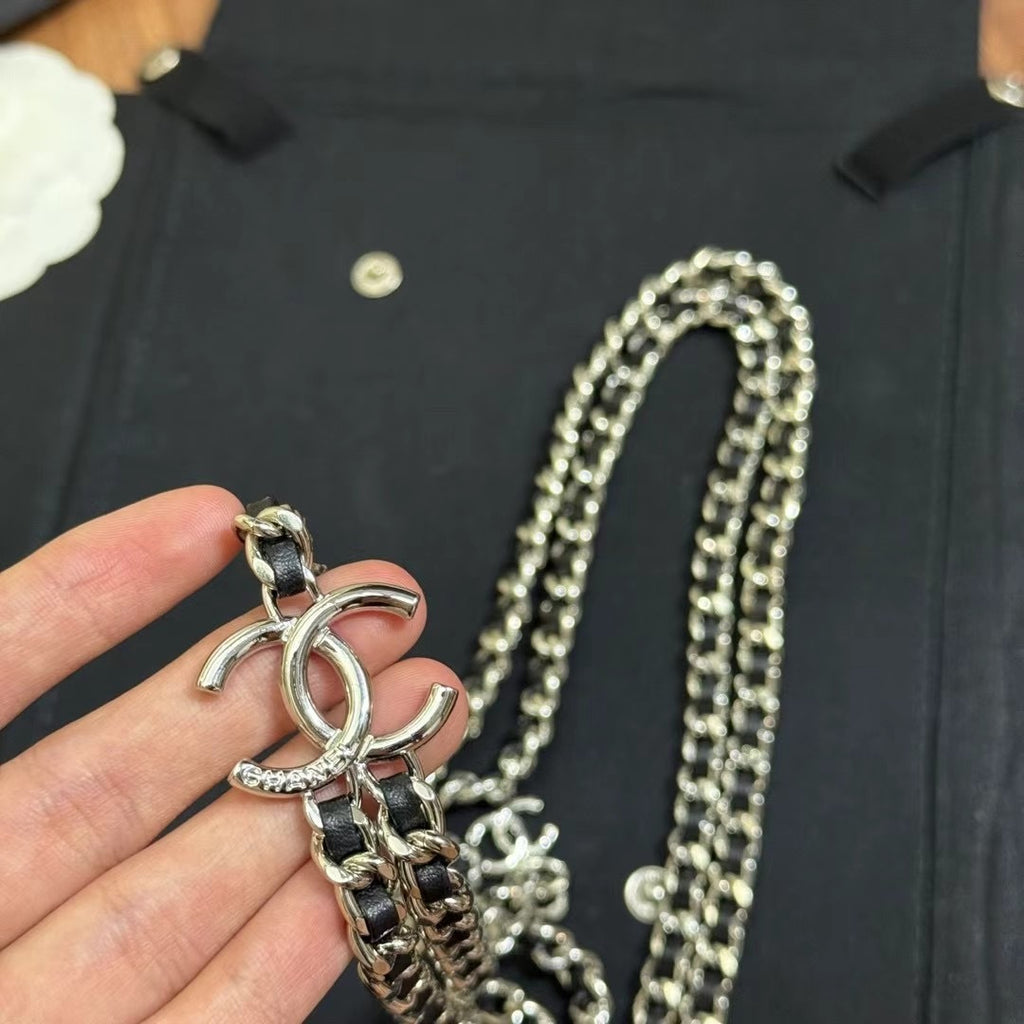 Double-C Emblem Pendant Necklace in Polished Metal-Tone – Black Detail – Design 003 detail view