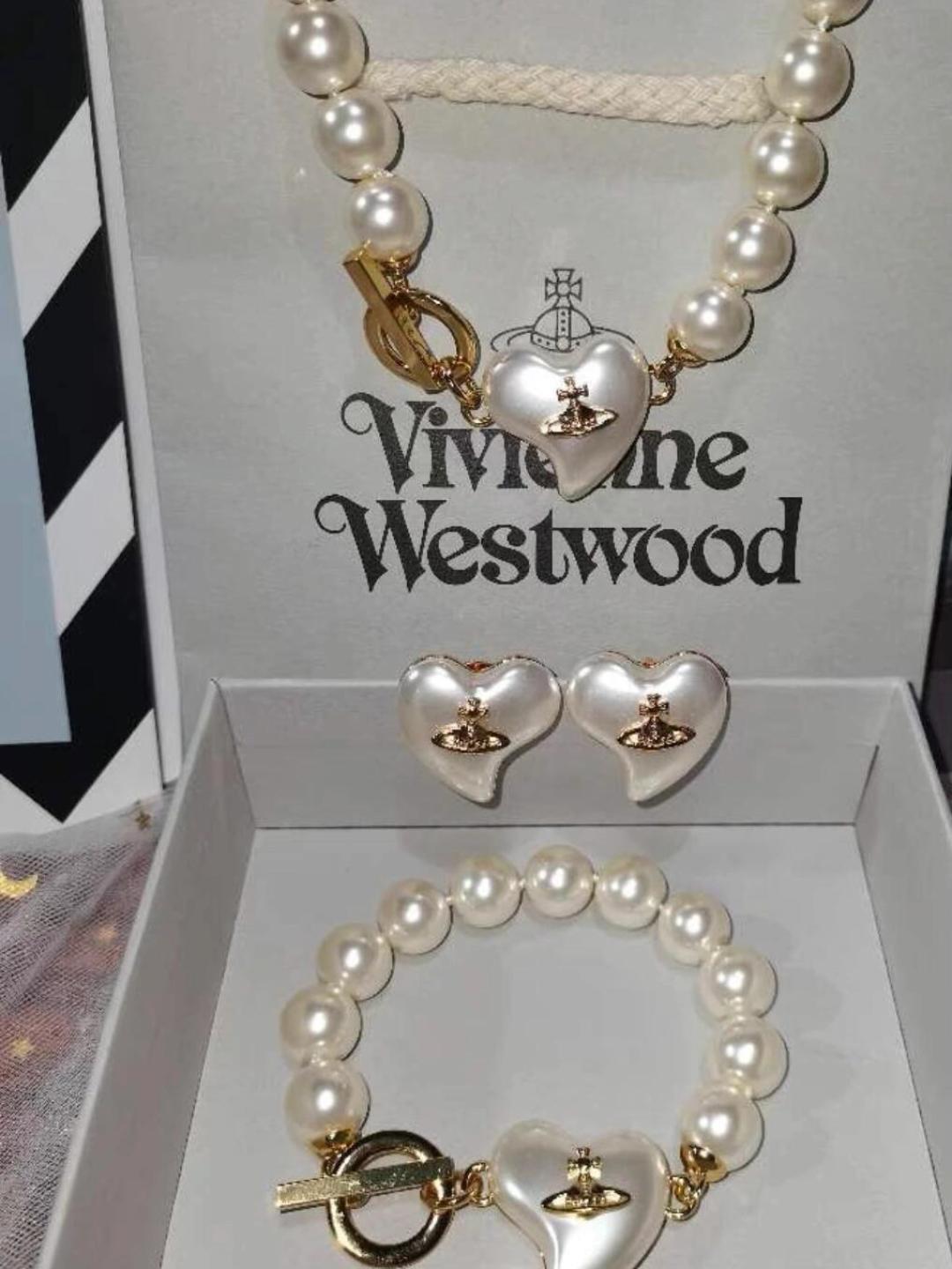 Orb Bracelet in Polished Metal-Tone – Pearl Detail – Design 004 main product view