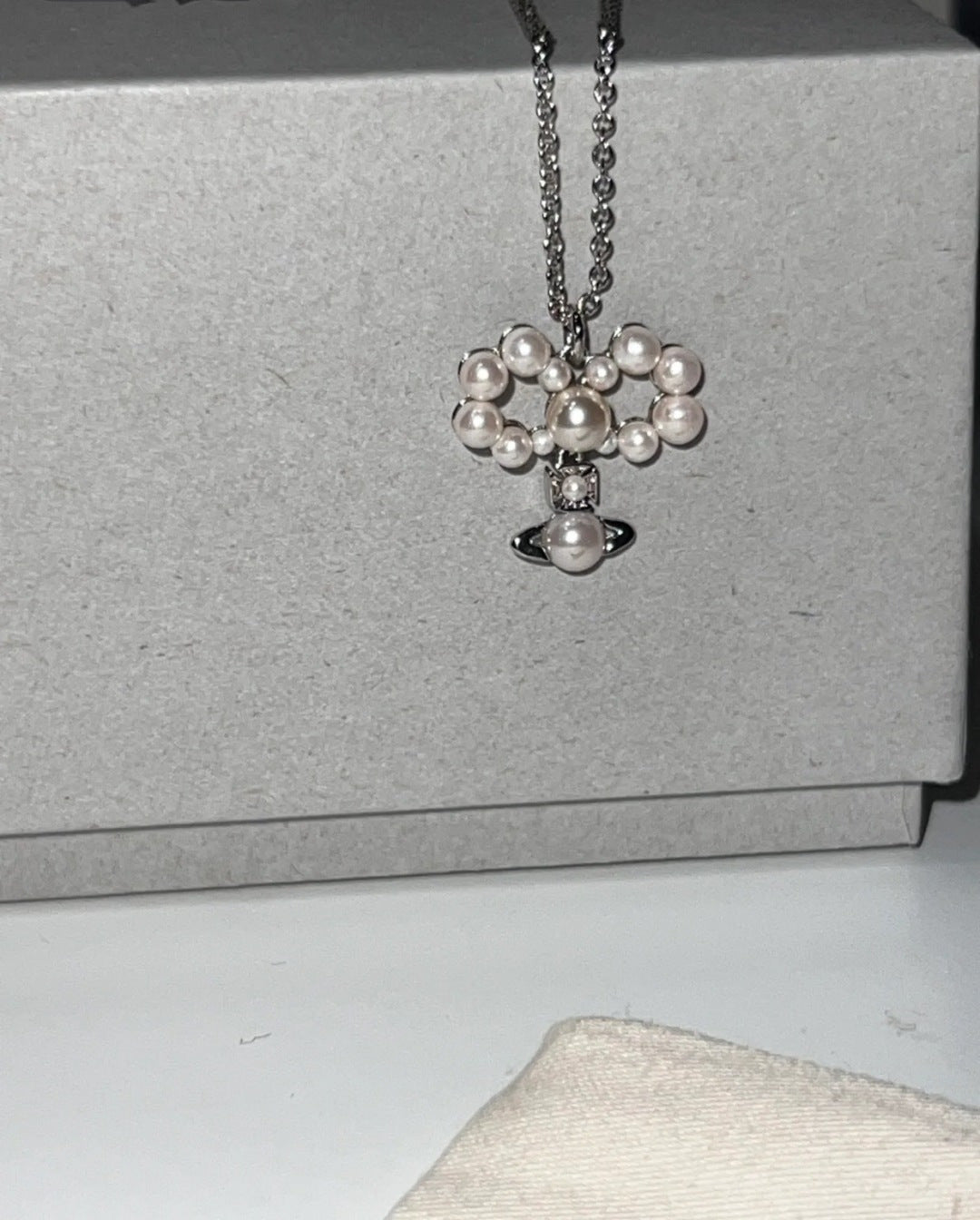 Orb Jewelry Accessory in Polished Metal-Tone – Design 029 side detail