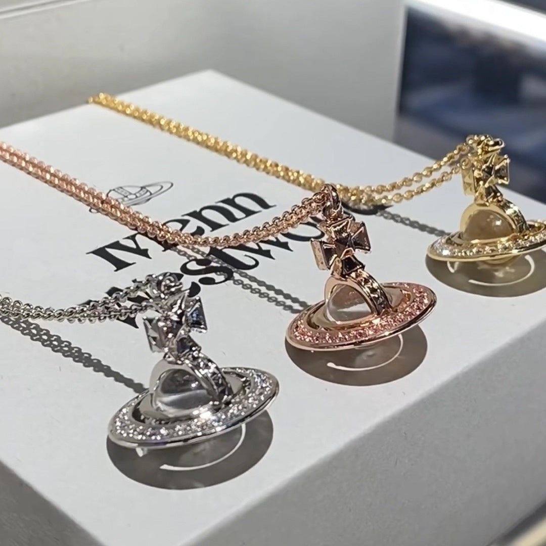 Large Orb Long Pendant Necklace – Large close-up detail