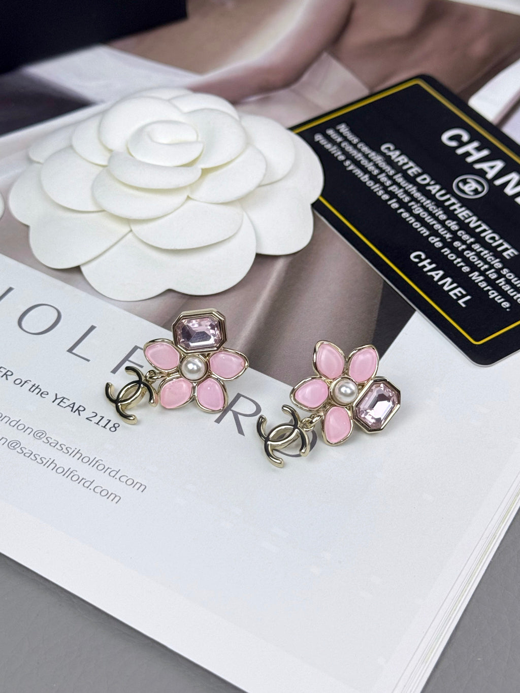 Double-C Emblem Statement Earrings in Polished Metal-Tone – Pink Detail side detail