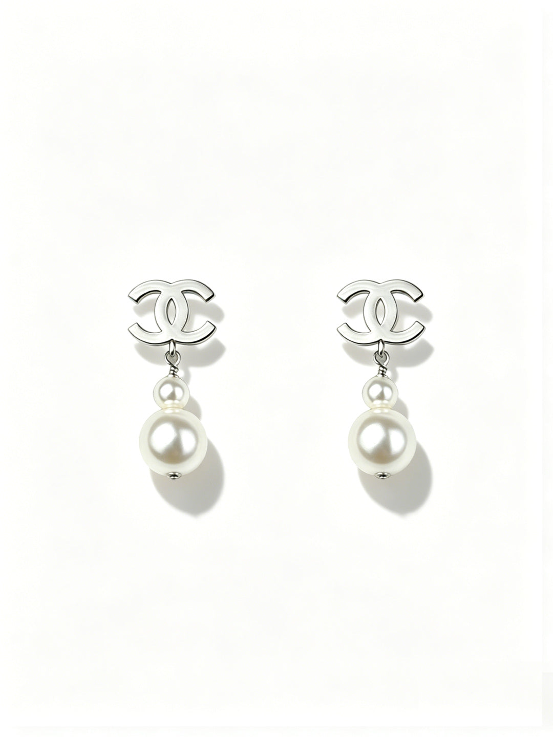 Double-C Emblem Pearl-Detail Statement Earrings – Pearl Detail – Design 025 main product view